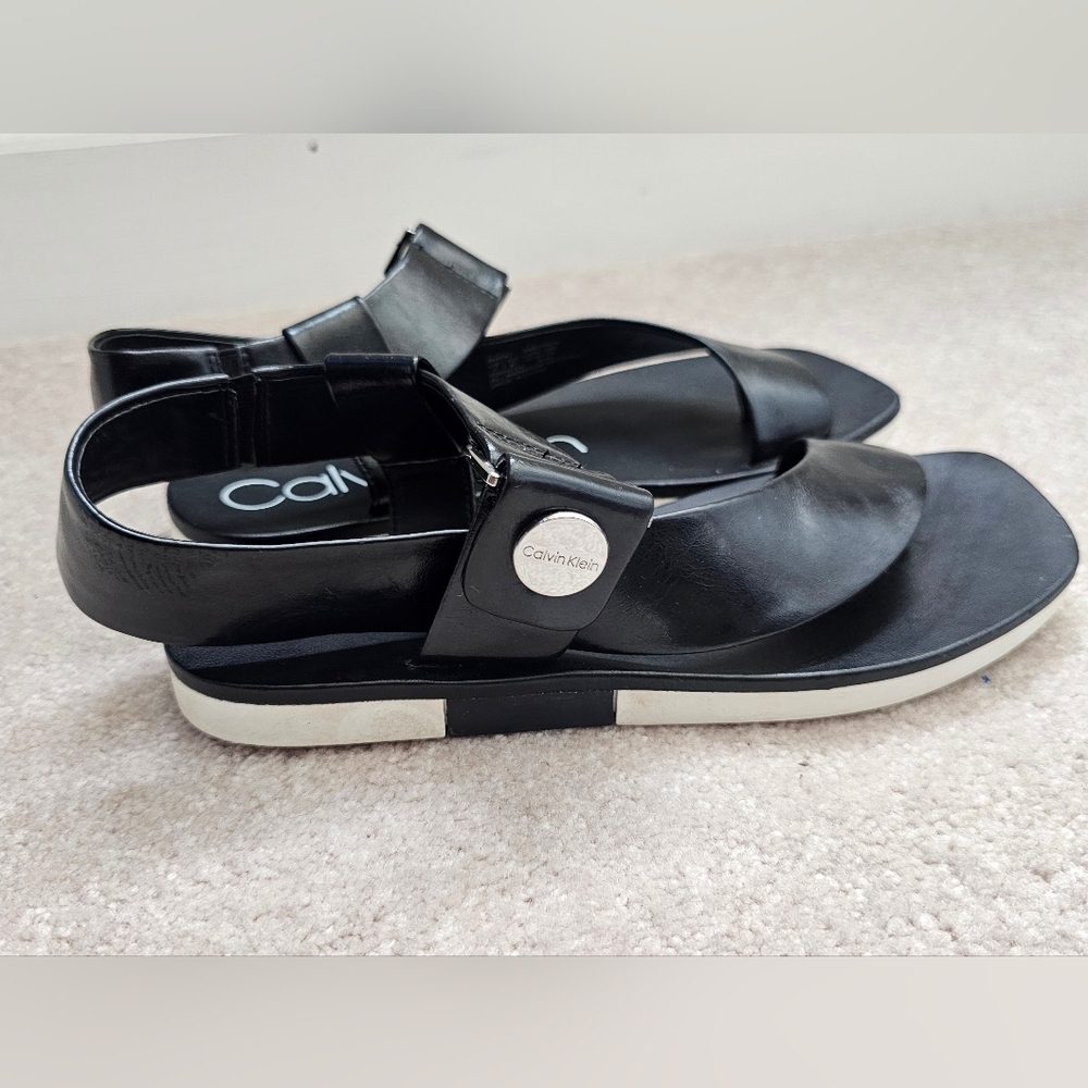 Calvin Klein Black Leather Thong Slingback Sandals Buckle Size 7M Women's - Picture 2 of 5